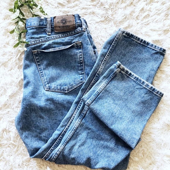 Wrangler Denim - Vintage Wrangler 90s Mom Straight High Rise Jeans